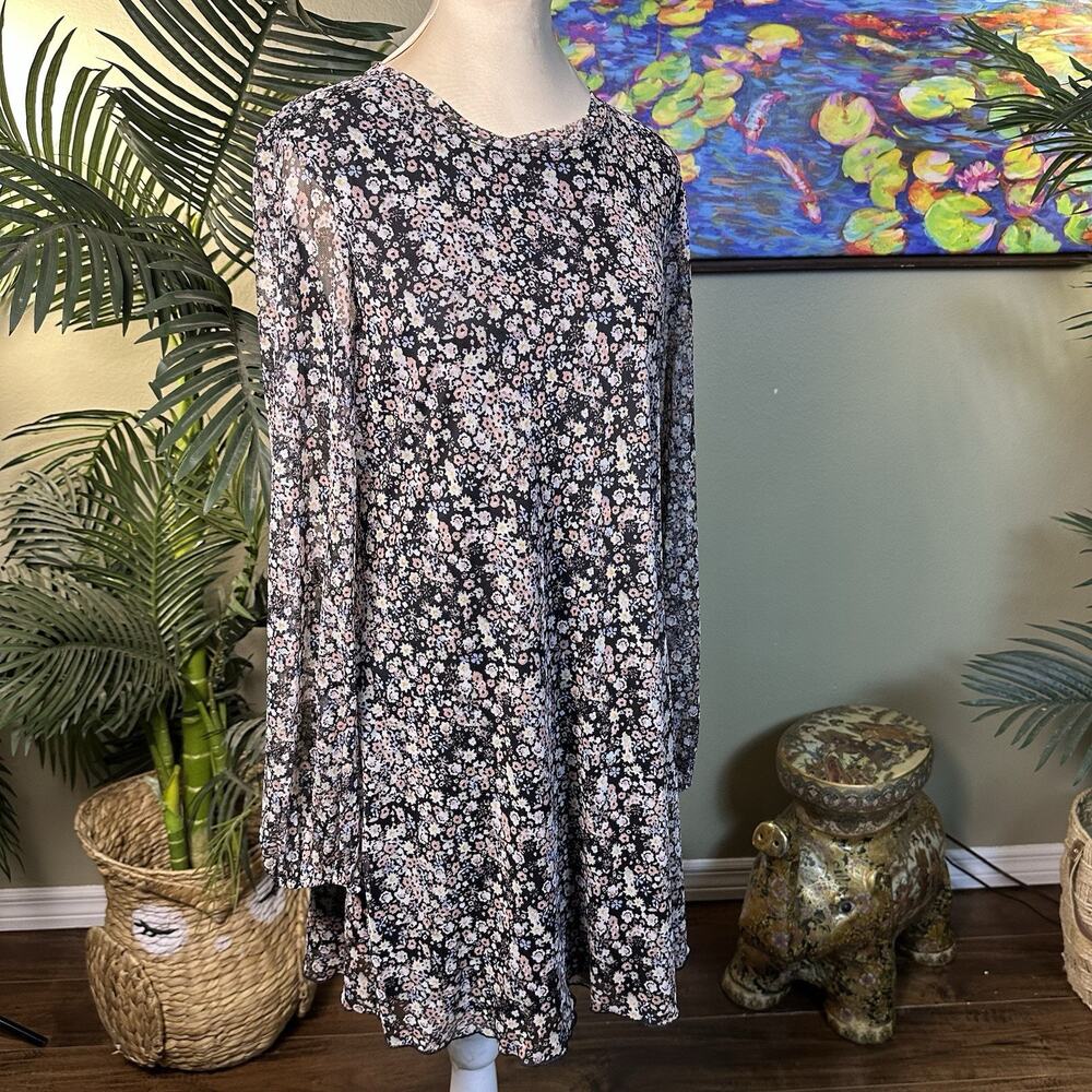 Lala Land Dress Large Mini stretch sheer long sleeves Full lining Floral black